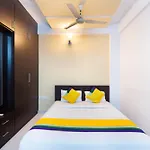 Itsy Hotels Worldtree
