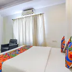 Fabhotel Shreyas Inn - Kaikondrahalli Lake