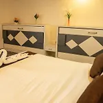 Seasons Suites - Jp Nagar