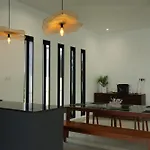 Villa Heliconia