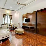 Treebo The Sai Leela Suites R T Nagar