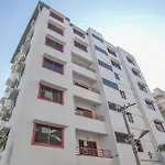 OYO 8908 Pride Homes