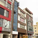 Oyo Flagship 76521 Manan Paradise