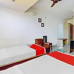 Hotel O Flagship 79381 Dm Residency Near Goraguntepalya Metro Station