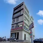 Oyo Flagship Golden Treasury