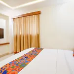 Fabhotel Savi Inn - Nr Mantri Square Mall