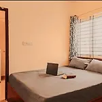 Keysonrent Garnet House