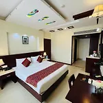 Hotel Abhimaani Vasathi, Rajajinagar