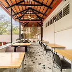 Fabhotel Prime Seasons Suites Hbr