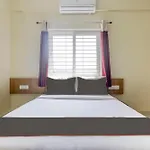 Hotel O Golden Grand Inn