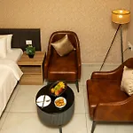 Vrr Astoria Hotel & Convention Center