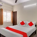 Oyo Hotel Friends