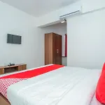 OYO 18718 Pavitra Delux
