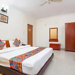 Fabhotel The Kings Suites