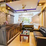 Fabhotel Willow Tree
