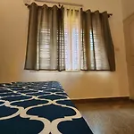 Homestayz Acacia