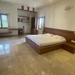 May Flower Residence