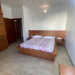 May Flower Residence