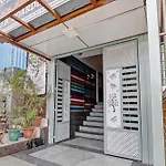 Super Hotel O J.B. Boarding And Lodging