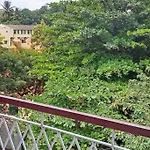 Guest Inn Luxury