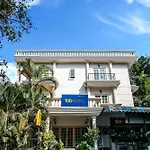 Fabhotel Park Inn - Indiranagar