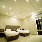 Sun Shine Hotel