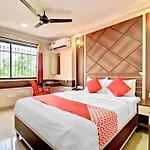 Hotel O Royal Wood Premier