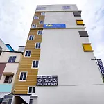 Fabhotel Hsr Gateway