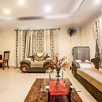Tanour Lux Service Apartment Koramangala