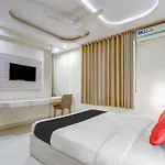 Hotel O N R Classic