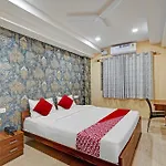 Hotel O Singasandra Metro Station
