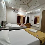 Royal Comfort Inn