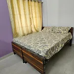 V2 Rooms