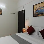 3 Home Tales