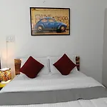 3 Home Tales