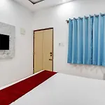 Hotel Sky Blue And Suites