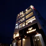 Itsy Hotels Silver Keys