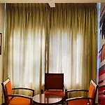 C Suites - Lotus Park
