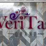 Hotel O Veritas Grand