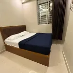 Crystal Hotel Inn
