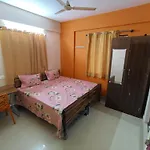 Spacious Studio Rooms, Near Itpl