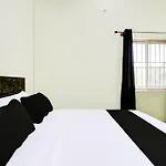 Hotel O V B Comfort