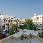 Avalon Apartment 202 Central Bangalore Ac
