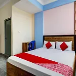 Super Hotel O J.B. Boarding And Lodging
