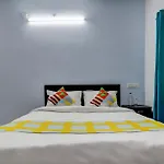 OYO Home 64525 MISHRA SUITES