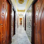 Hotel O Emara Executive Rooms