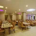 Premier Suites Business Hotel