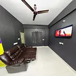 C Suites - Clanton