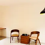 Hotel Star Avenue - Indiranagar