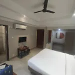 Hotel Pulikeshi - Since 1987